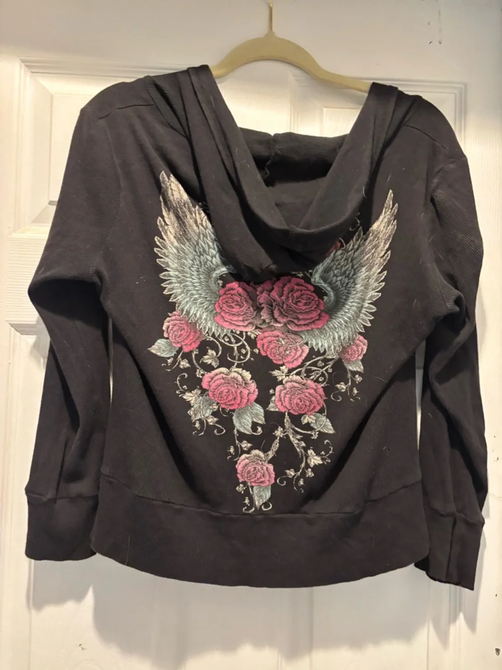 Black Zip-Up Hoodie Wings & Roses Graphic Cropped Style Size Small - Picture 3 of 3